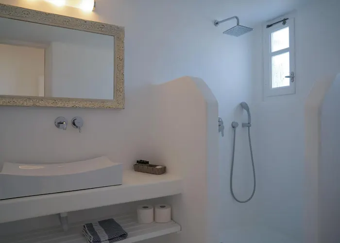 Villa Aether Mykonos 5br With Serene Port & Town Views