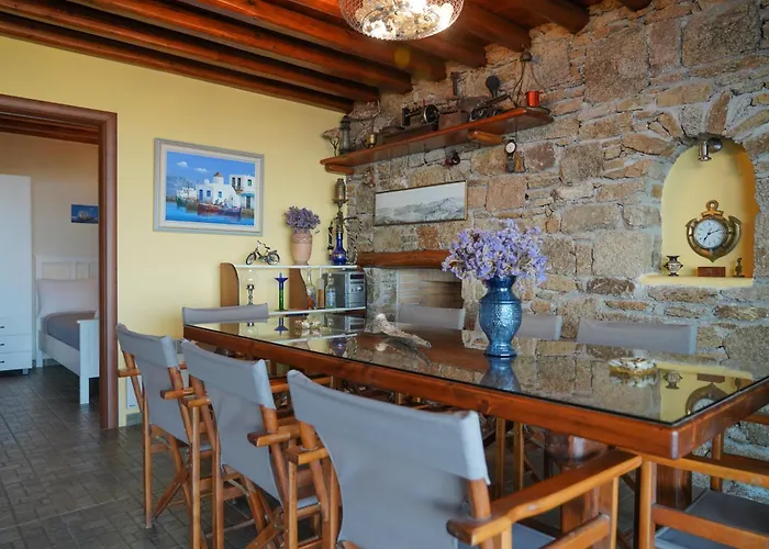 Aether Mykonos 5br With Serene Port & Town Views Tourlos