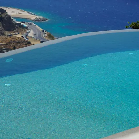 Aether Mykonos 5br With Serene Port & Town Views * Túrlosz