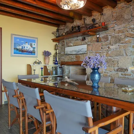 Aether Mykonos 5br With Serene Port & Town Views Túrlosz