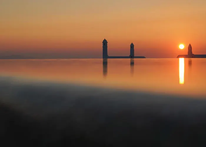 Aether Mykonos 5br With Serene Port & Town Views Вилла Тоурлос